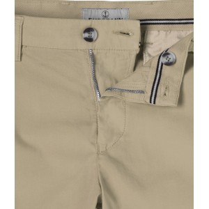 TEXAS - Slim-fit chino shorts, beige