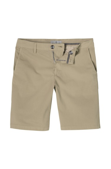 TEXAS - Slim fit Chino Bermudas, beige 